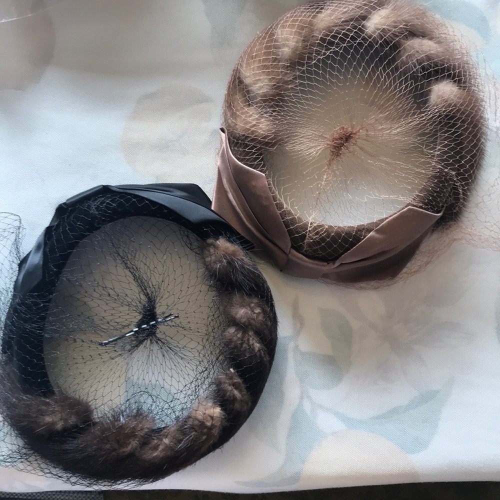 Set of 2 vintage hats